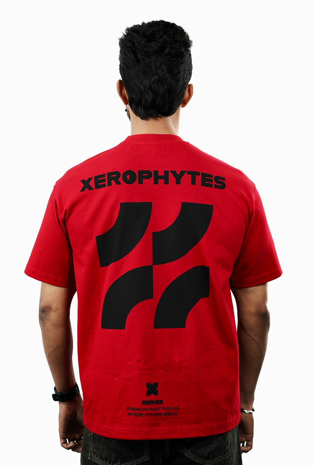 Men Red Black Geometric Flow Graphic Tee