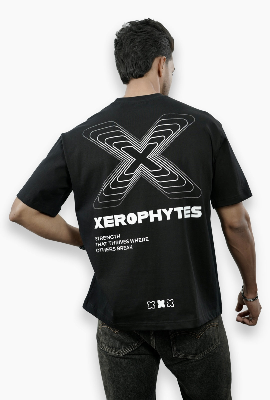 Men Black Outline  X Topo Graphic